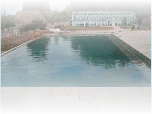 enclosed liner pool